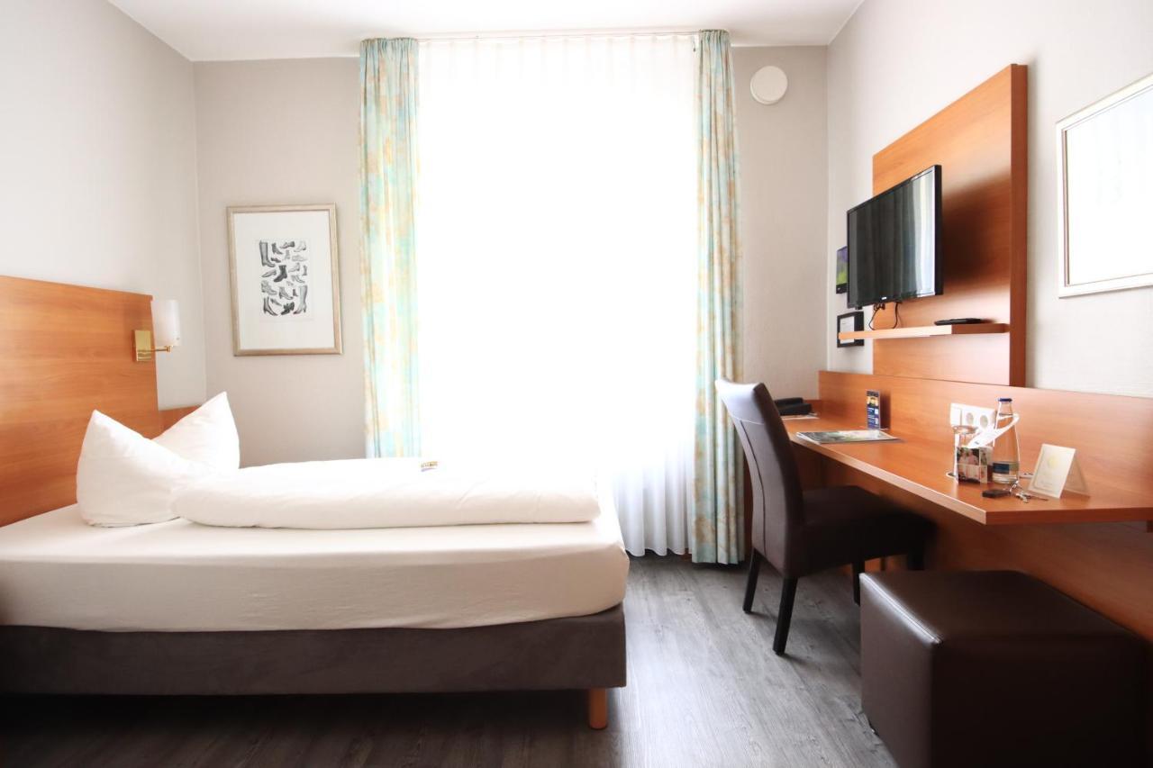 Hotel Alexa 바트메르겐하임 외부 사진